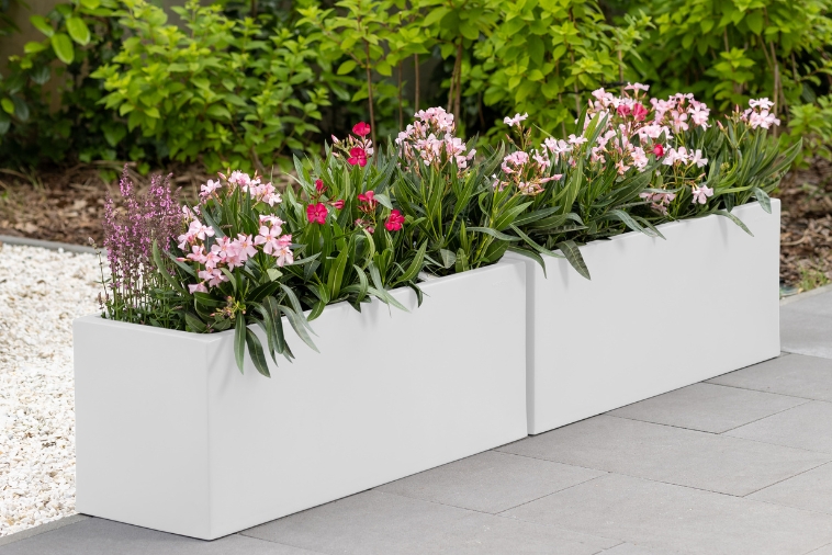 Prostokątna podłużna Donica Monumo Long Maxi